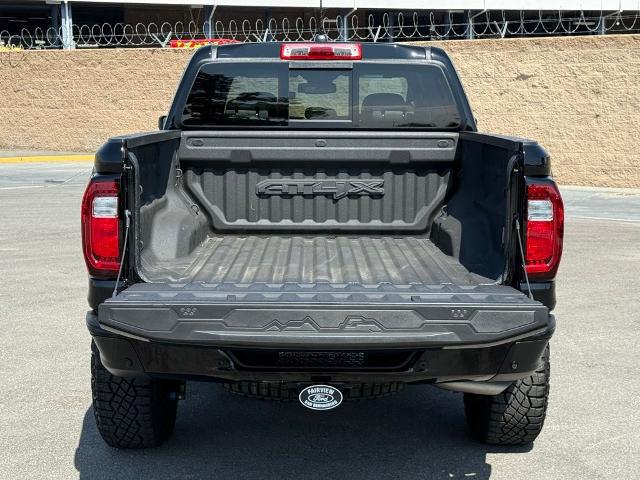 2023 GMC Canyon 4WD Crew Cab Short Box AT4X