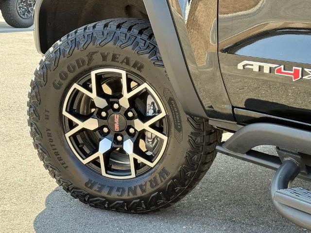 2023 GMC Canyon 4WD Crew Cab Short Box AT4X
