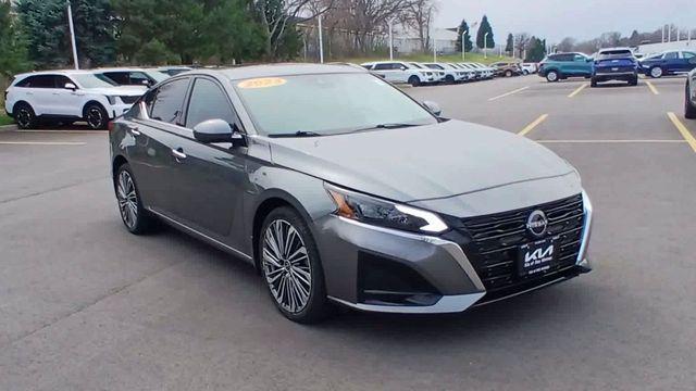 2023 Nissan Altima SL Intelligent AWD
