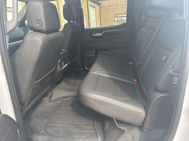 2023 GMC Sierra 1500 4WD Crew Cab Standard Box SLT