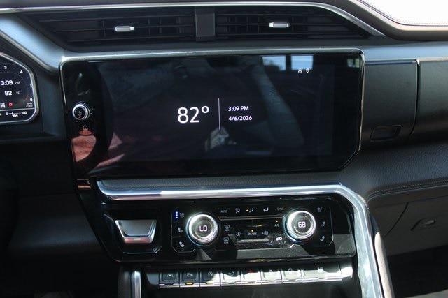 2024 GMC Sierra 1500 4WD Crew Cab Short Box Denali