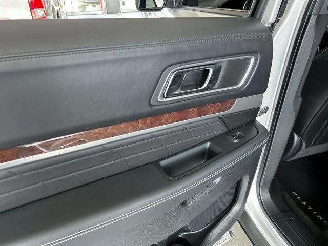 2016 Ford Explorer Platinum