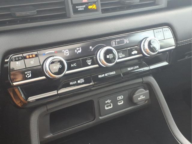 2023 Honda Pilot AWD Elite