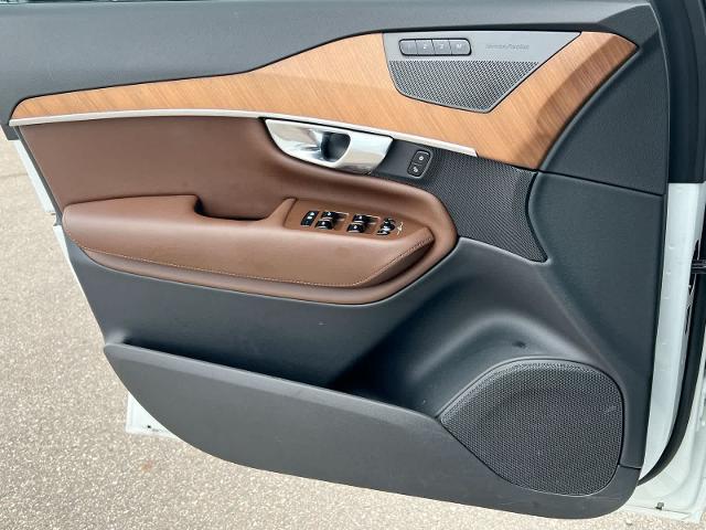2023 Volvo XC90 B6 Plus 7-Seater