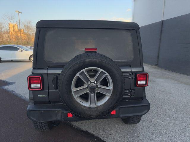 2021 Jeep Wrangler Sahara 4x4