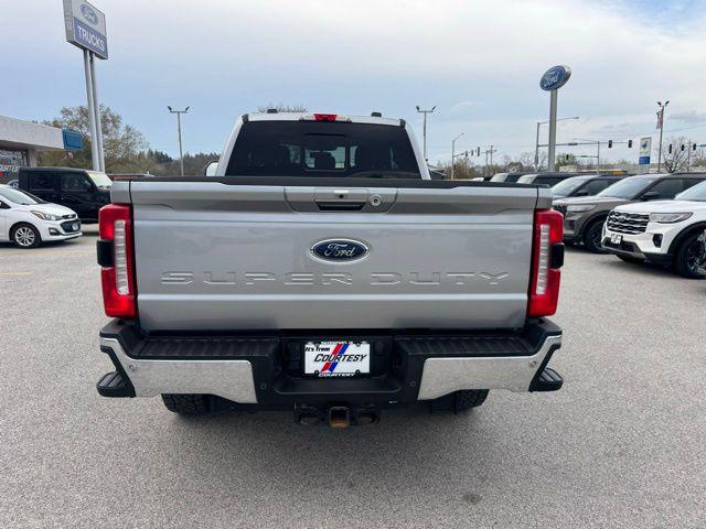 2023 Ford F-350 LARIAT