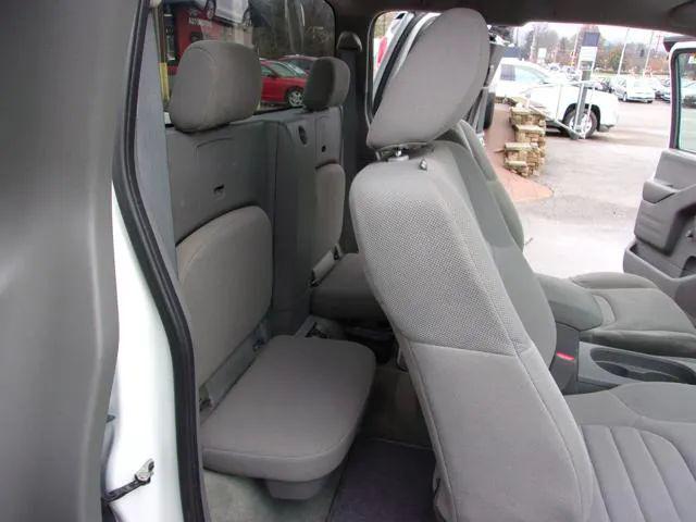 2017 Nissan Frontier S
