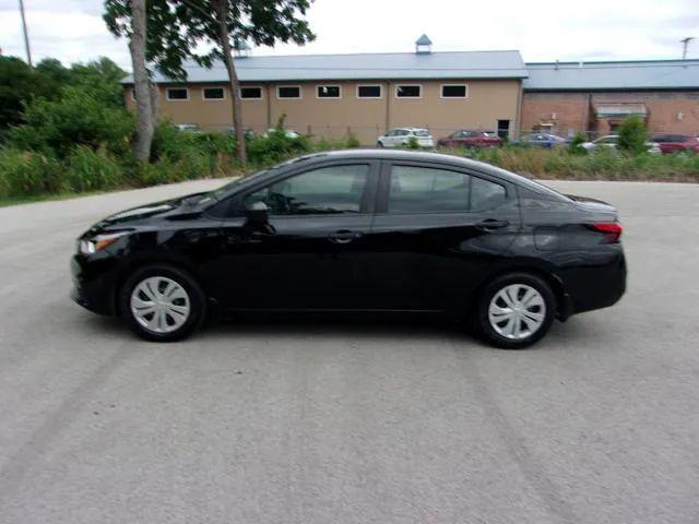 2021 Nissan Versa S Xtronic CVT