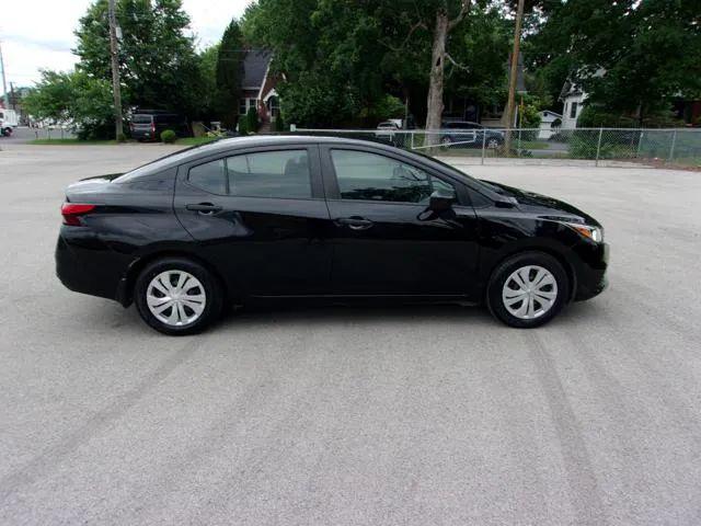 2021 Nissan Versa S Xtronic CVT