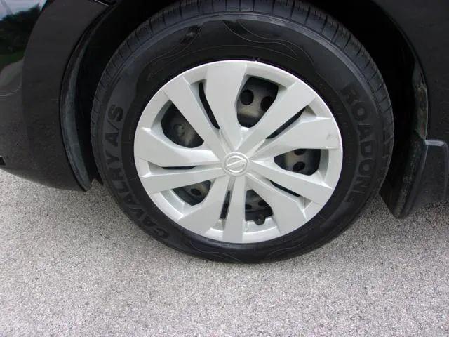 2021 Nissan Versa S Xtronic CVT