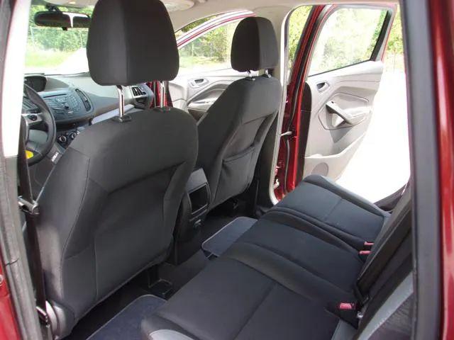 2015 Ford Escape S