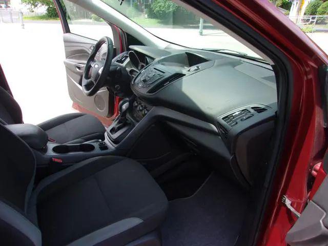 2015 Ford Escape S