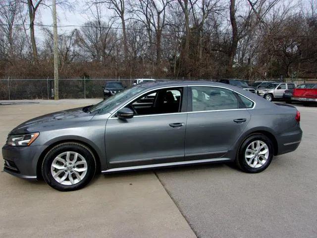 2017 Volkswagen Passat 1.8T S