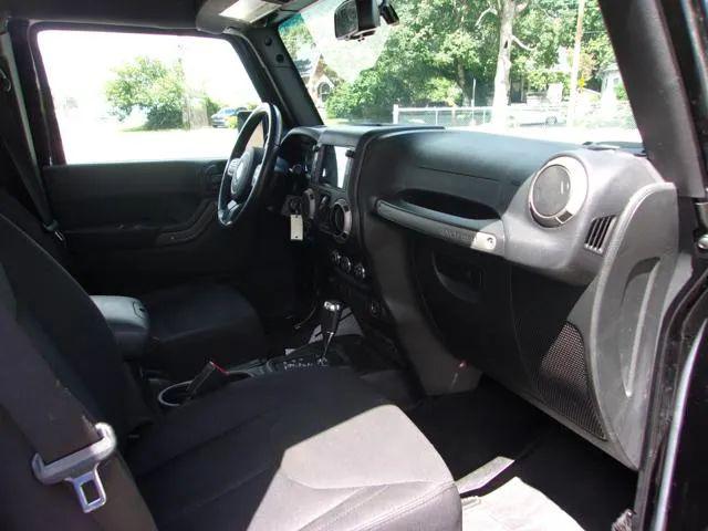 2016 Jeep Wrangler Unlimited Willys Wheeler