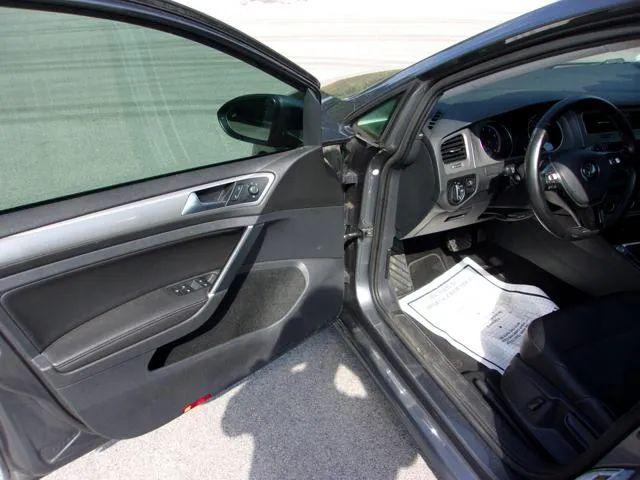 2017 Volkswagen Golf TSI Wolfsburg Edition 4-Door