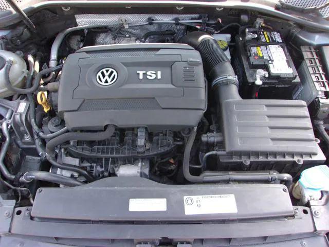 2017 Volkswagen Golf TSI Wolfsburg Edition 4-Door