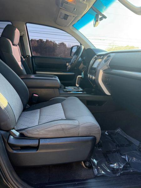2014 Toyota Tundra SR5 5.7L V8