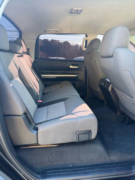 2014 Toyota Tundra SR5 5.7L V8