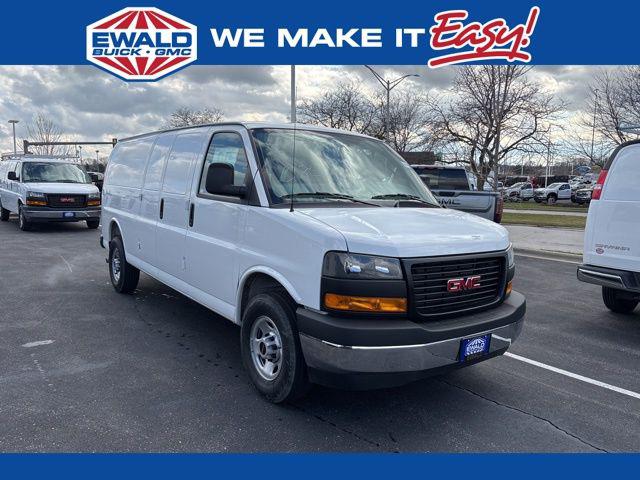 2026 GMC Savana Cargo 3500 Regular Wheelbase, Work Van, RWD for sale in Menomonee Falls, WI