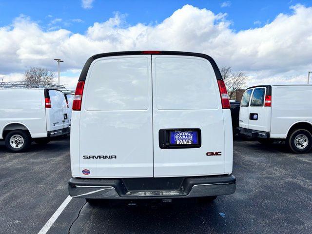 2026 GMC Savana Cargo 3500 Regular Wheelbase, Work Van, RWD