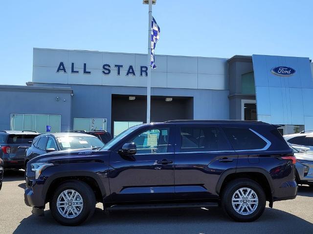 2025 Toyota Sequoia SR5