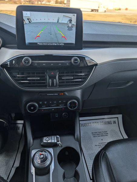 2020 Ford Escape SEL