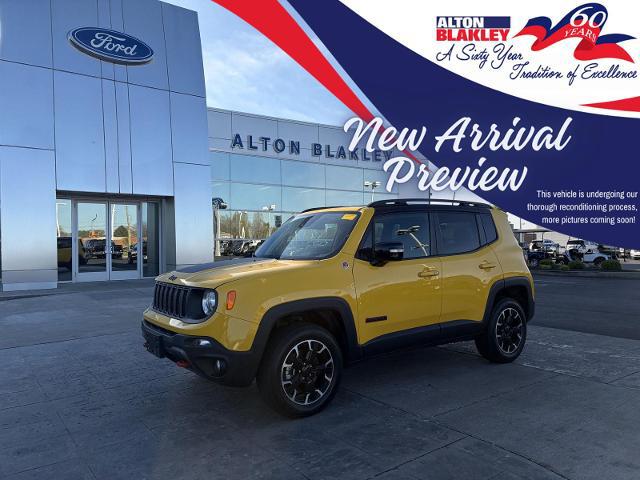 2023 Jeep Renegade Trailhawk 4x4 for sale in Somerset, KY