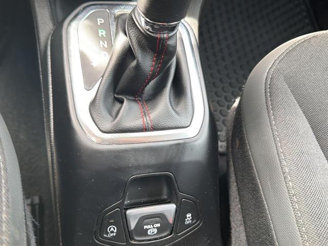 2023 Jeep Renegade Trailhawk 4x4