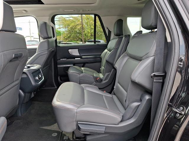2025 Ford Expedition Active MAX