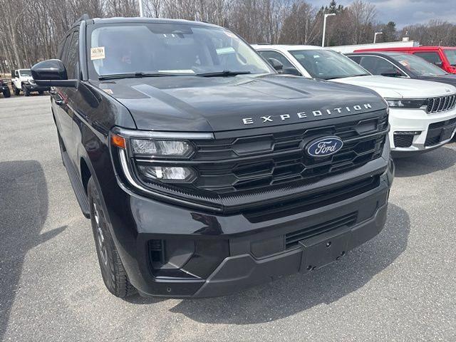 2025 Ford Expedition Active MAX