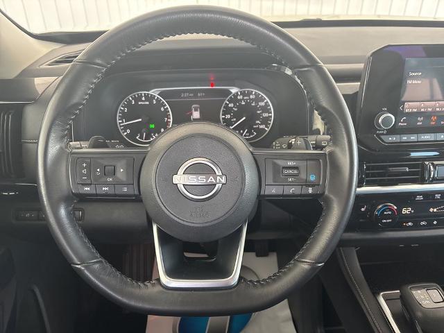 2024 Nissan Pathfinder SV 4WD