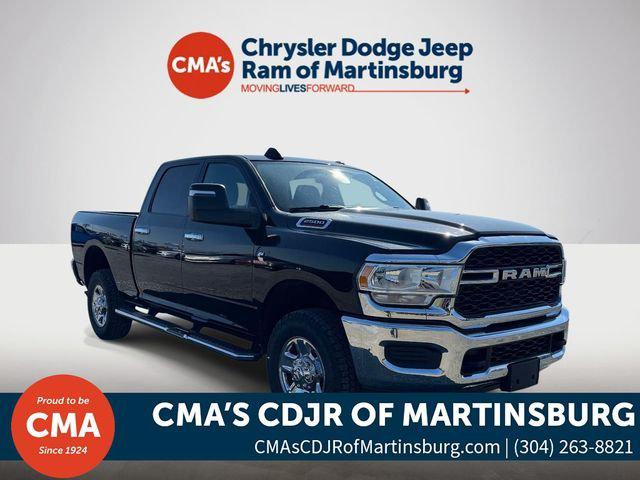 2024 RAM 2500 Tradesman Crew Cab 4x4 64 Box