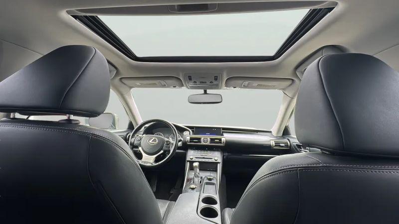 2016 Lexus IS 300 300