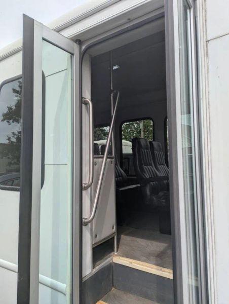 2014 Ford E-350 Cutaway Base