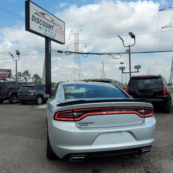 2021 Dodge Charger SXT RWD
