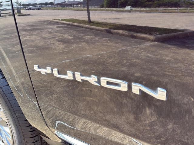 2023 GMC Yukon 2WD SLT