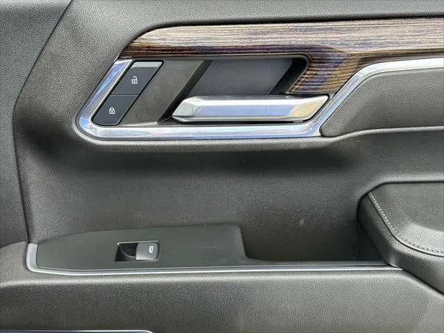 2024 GMC Sierra 1500 2WD Crew Cab Short Box Elevation
