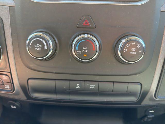 2020 Ram 1500 Tradesman Crew Cab 4x4 5'7" Box