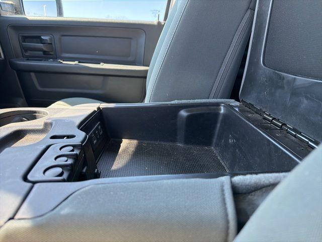2020 Ram 1500 Tradesman Crew Cab 4x4 5'7" Box