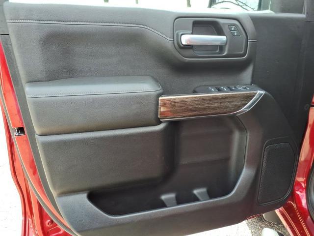 2021 Chevrolet Silverado 1500 4WD Crew Cab Short Bed RST