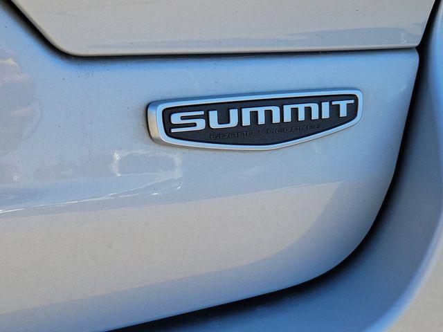 2022 Jeep Grand Cherokee Summit 4x4