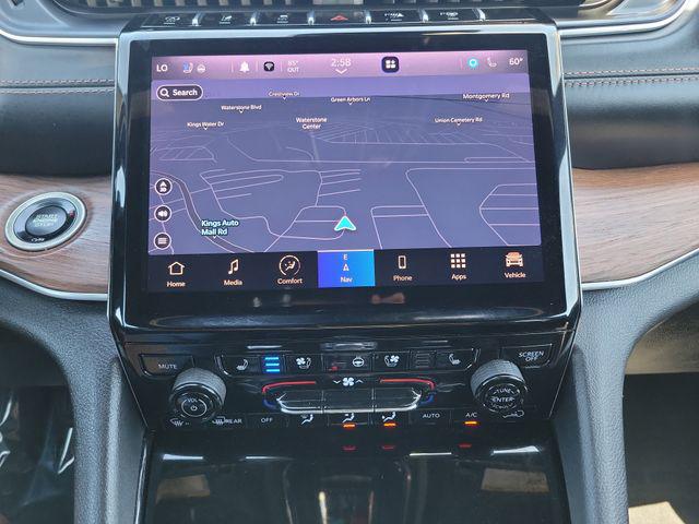 2022 Jeep Grand Cherokee Summit 4x4