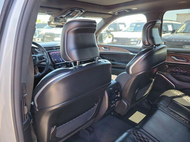 2022 Jeep Grand Cherokee Summit 4x4