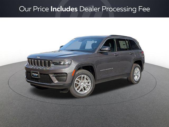 2025 Jeep Grand Cherokee GRAND CHEROKEE LAREDO X 4X4