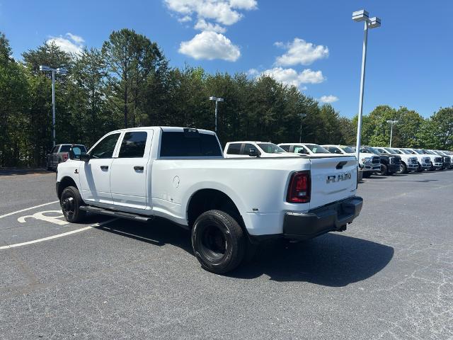 2025 Ram 3500 Tradesman Crew Cab 4x4 8' Box