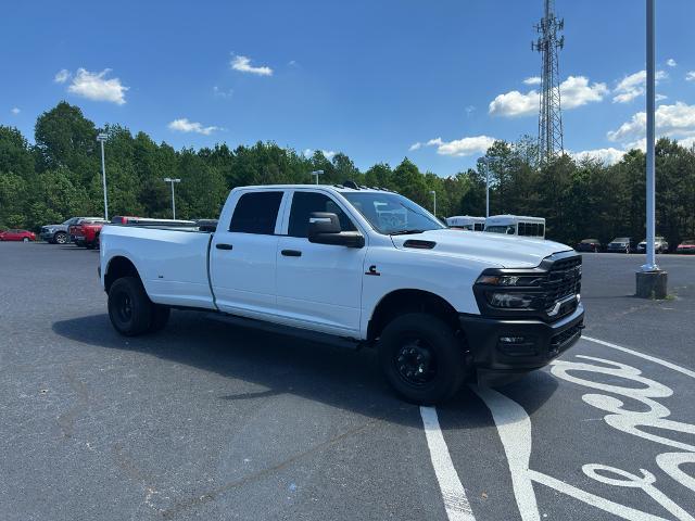 2025 Ram 3500 Tradesman Crew Cab 4x4 8' Box