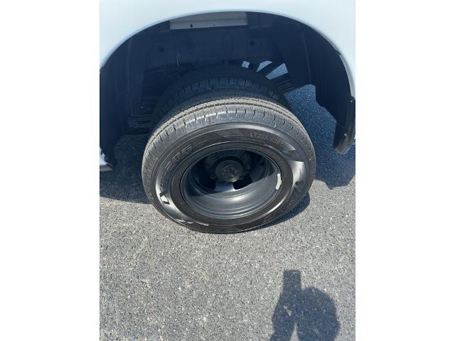 2025 Ram 3500 Tradesman Crew Cab 4x4 8' Box
