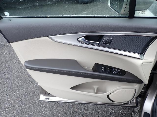 2019 Lincoln Nautilus Standard