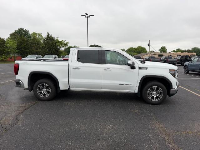 2025 GMC Sierra 1500 4WD Crew Cab Short Box SLT