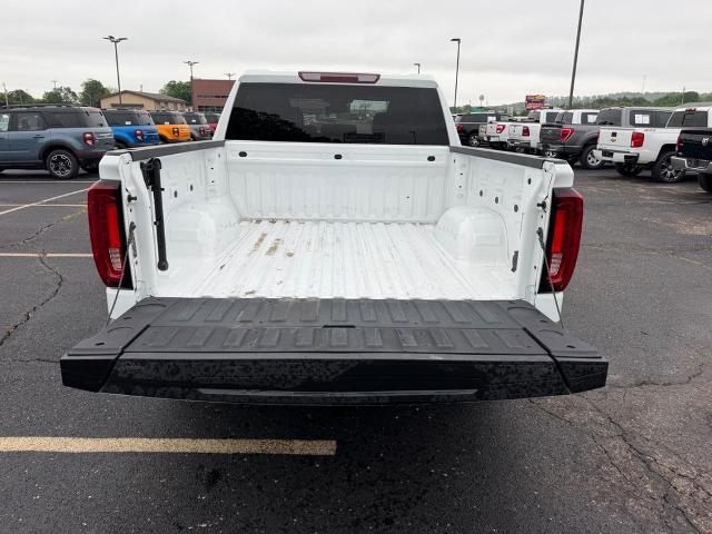2025 GMC Sierra 1500 4WD Crew Cab Short Box SLT